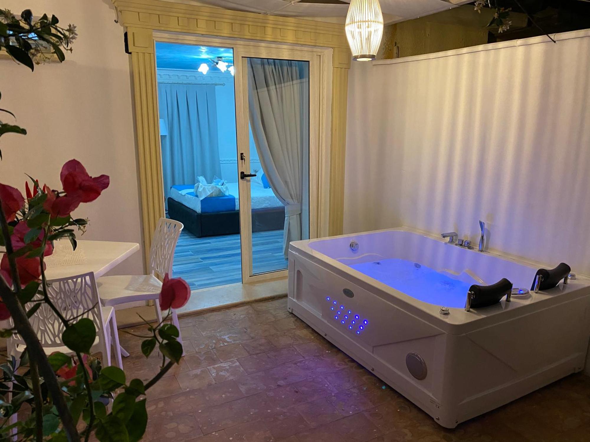 Luxury B&B Suite Jacuzzi Villa Filomena Marina di Camerota Eksteriør billede